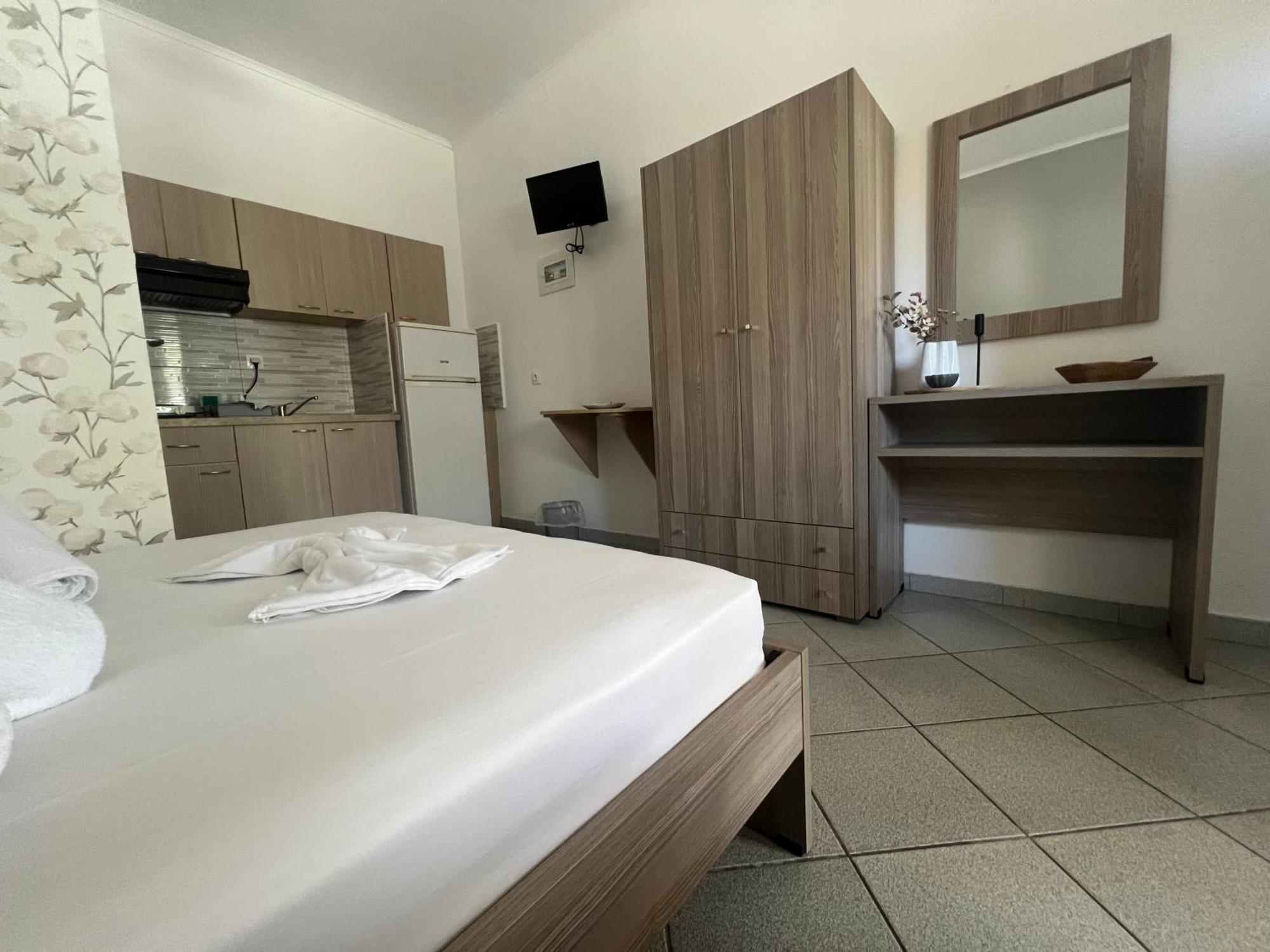 Villa Kostas Accommodations - Vrasná Dış mekan fotoğraf